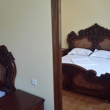 יירבאן Venezia Palazzo Hotel מראה חיצוני תמונה