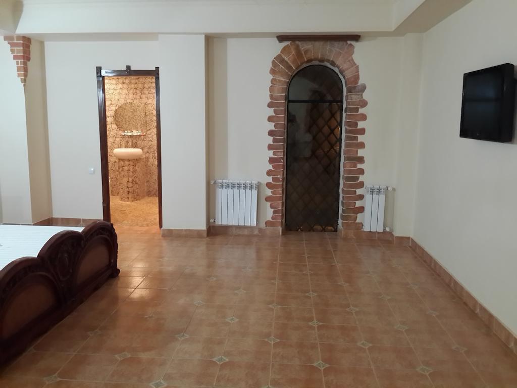 יירבאן Venezia Palazzo Hotel מראה חיצוני תמונה